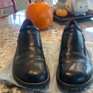 Donald J. Pliner sport loafers. Patent leather detail. EUC